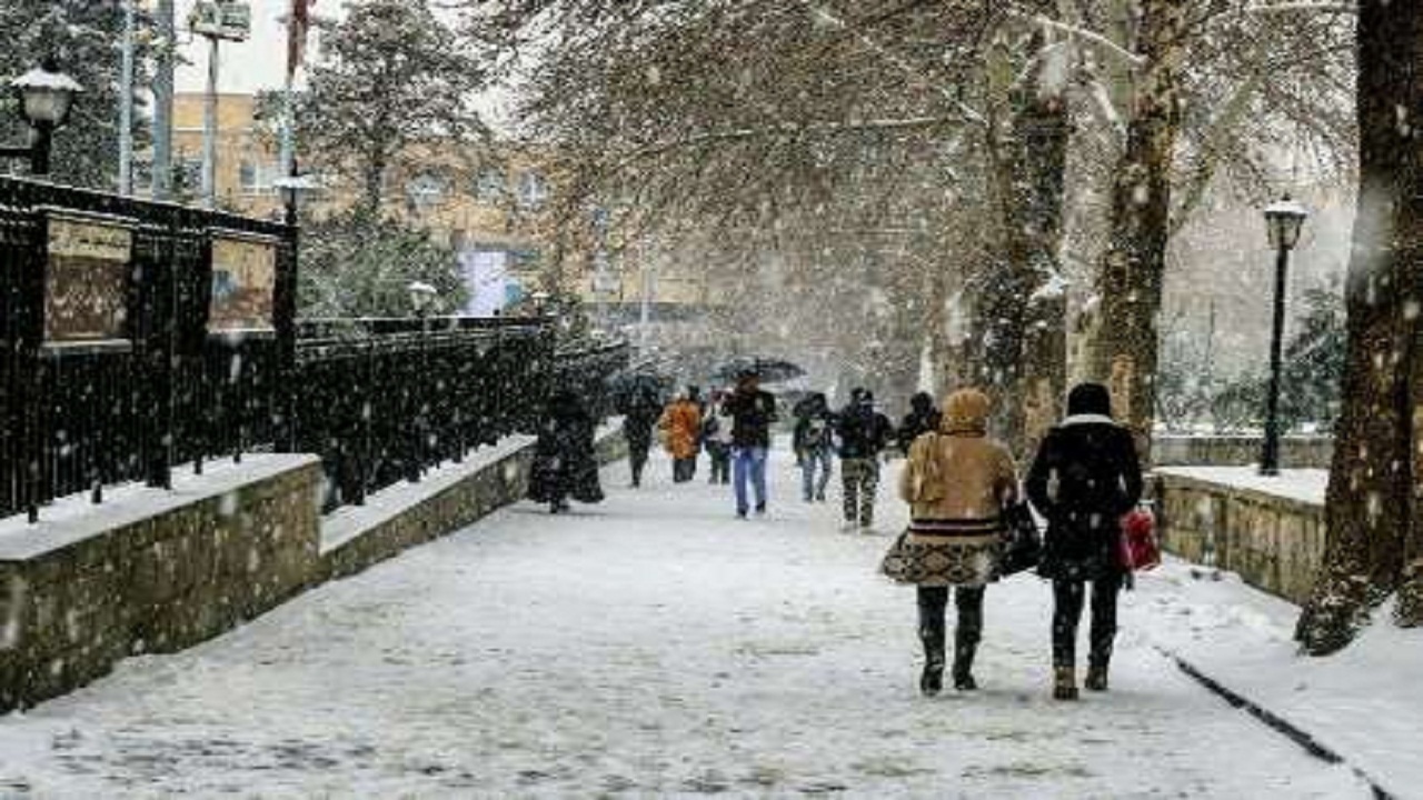 برف و باران استان همدان را فرا می‌گیرد