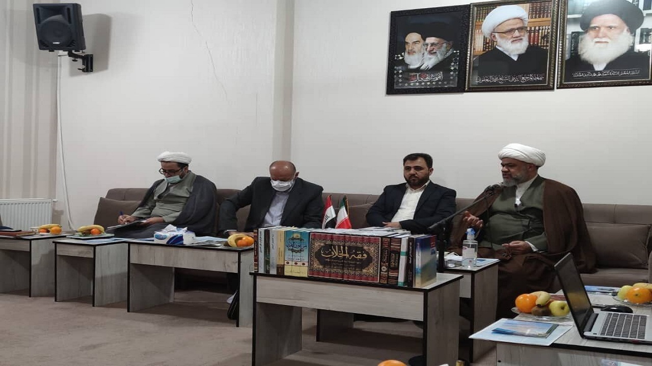 رونمایی از مجموعه ۱۰ جلدی آثار علامه طباطبایی(ره) در قم