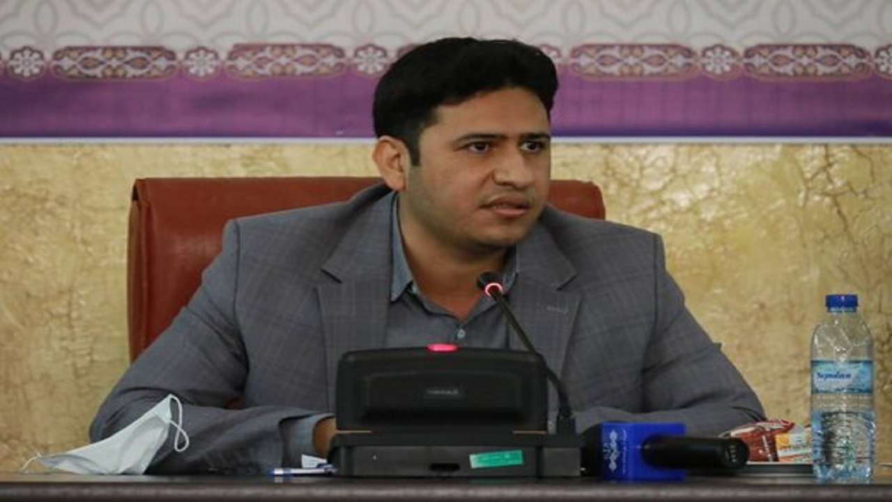 مهلت یک ساله رئیس شورای شهر آبادان به شهردار