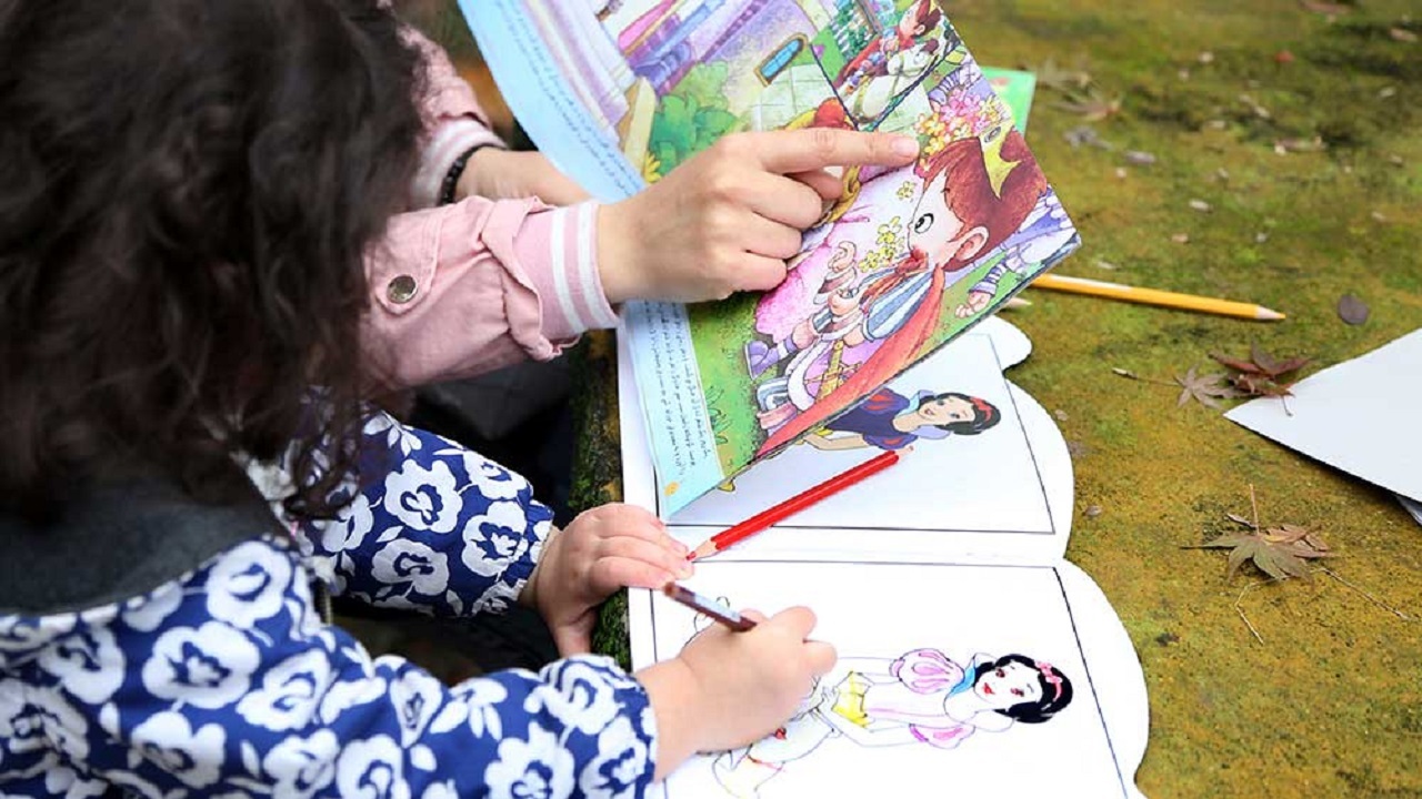 والدین مهارت‌های زندگی و اجتماعی را قبل از آغاز تحصیل، به کودکان یاد دهند
