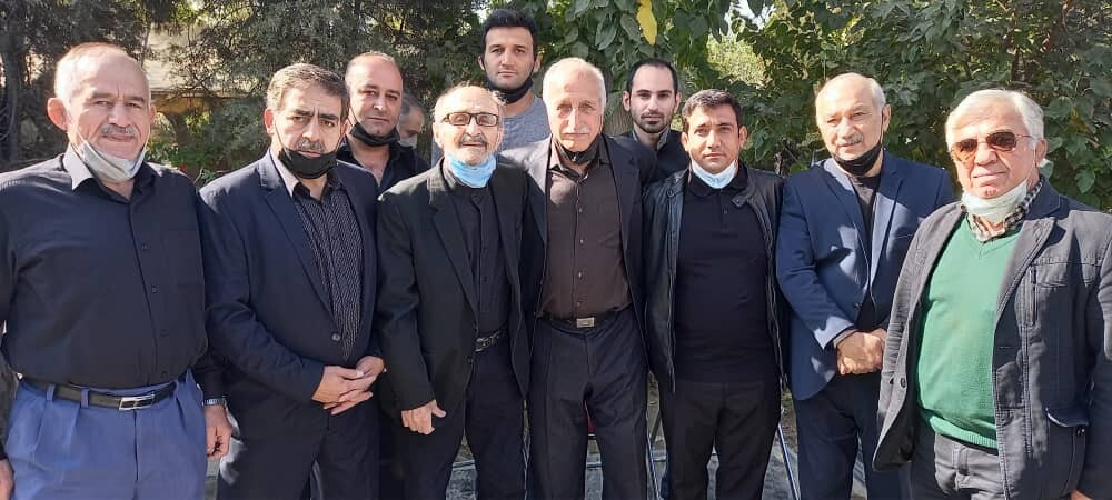 حضور چهره&zwnj;های سرشناس کشتی در مراسم تشییع پیکر استاد سیروس پور