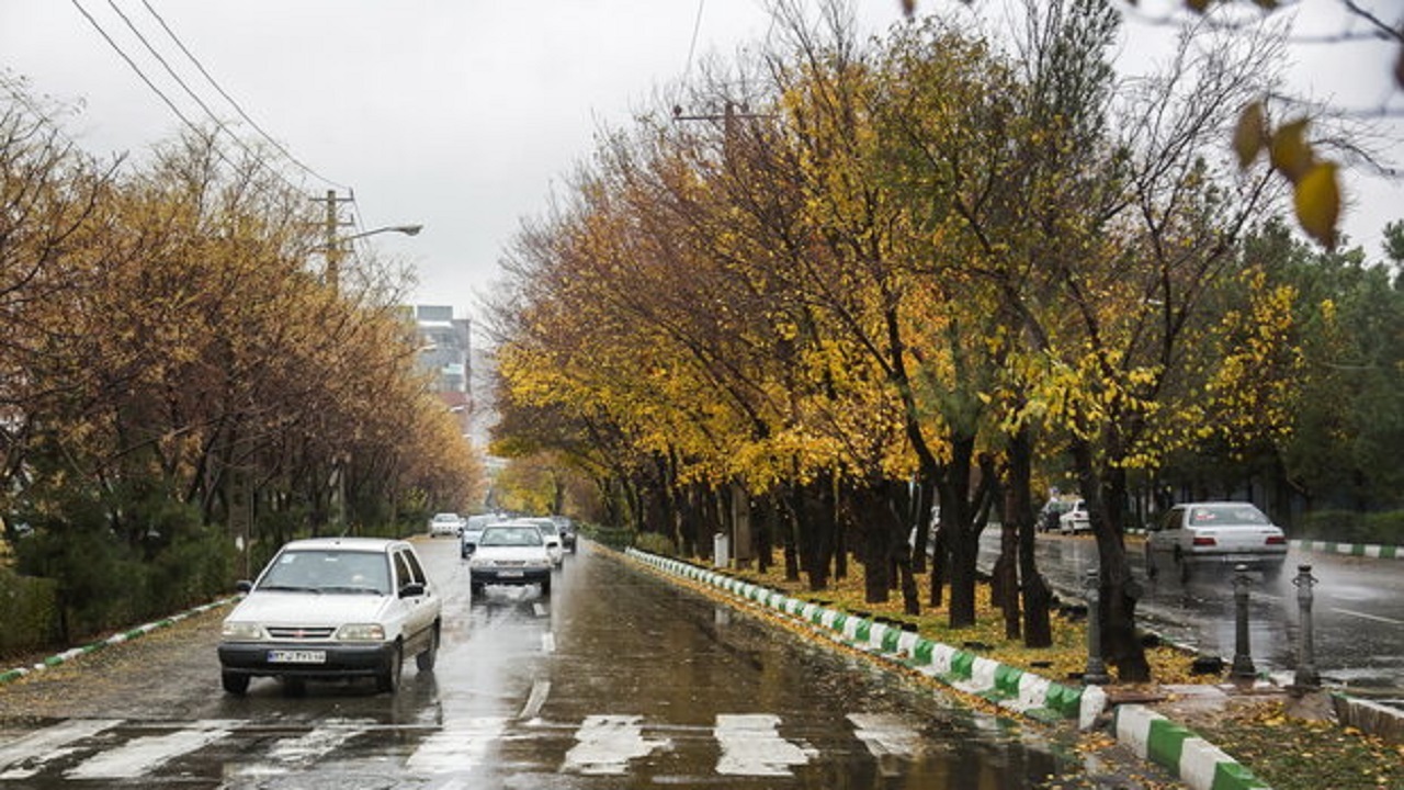 بارندگی مطلوبی تا پایان آبان در اصفهان پیش بینی نمی شود
