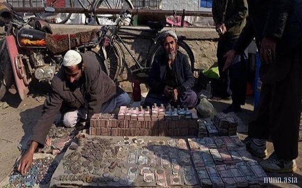 اقتصاد افغانستان ۳۰ درصد کاهش خواهد یافت