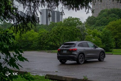 مزدا CX-30 در مقابل مرسدس بنز GLA + فیلم
