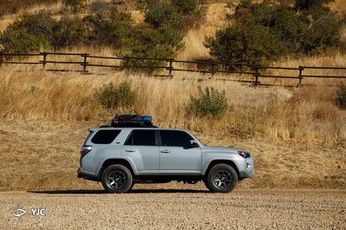 تویوتا هایلندر در مقابل 4 رانر: کدام SUV برای شما مناسب است؟