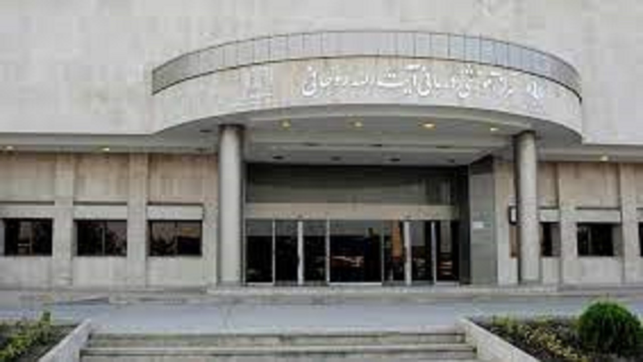 کمک ۱۵۰ میلیون تومانی به بیمارستان روحانی بابل