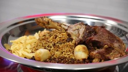 طرز تهیه دلمه کدو حلوایی + فیلم