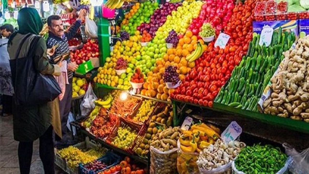 گرانی میوه سبد مردم را سبک‌تر کرد