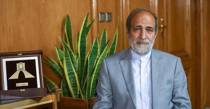 مراسم معارفه سرپرست جدید شرکت شهر سالم برگزار شد