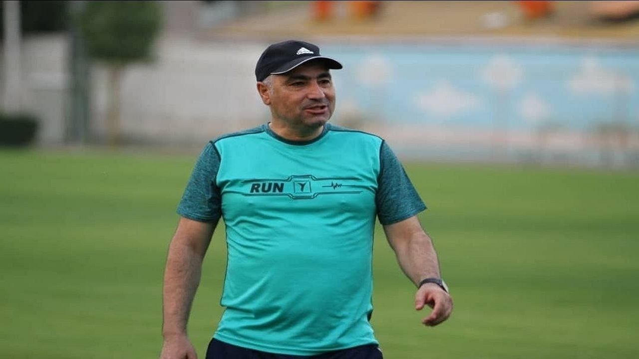 الهامی: بازی فیزیکی و سختی برابر پرسپولیس داریم/ تیم نساجی قابلیت فنی خوبی دارد