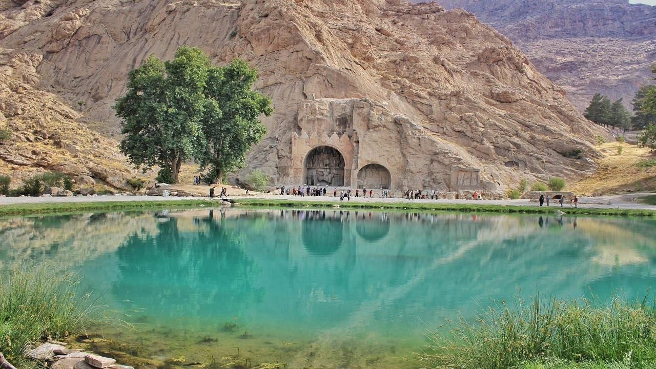 بلایی که زباله‌ها بر سر طاق بستان آوردند + فیلم