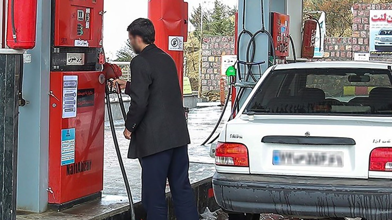 آغاز سوخت گیری بدون کارت در بسیاری از پمپ بنزین های هرمزگان