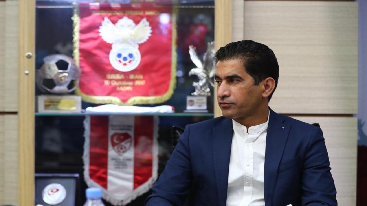 کامرانی‌فر: فدراسیون فوتبال در مسیر پیشرفت با کسی تعارف ندارد/ به سلامت داوری شک ندارم