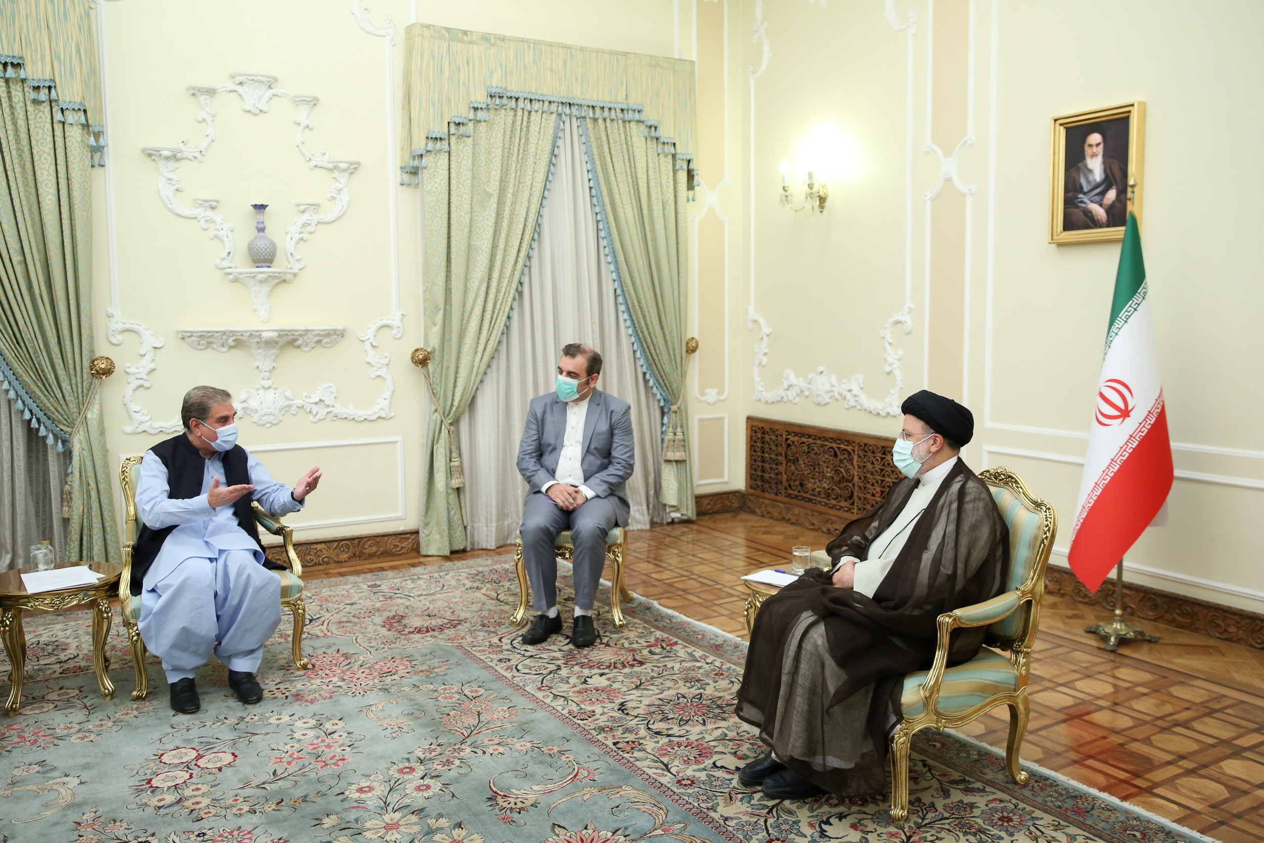 امیدواریم دولتی در افغانستان شکل بگیرد که همه مردم این کشور را نمایندگی کند/ تأکید بر افزایش روابط میان تهران و اسلام‌آباد