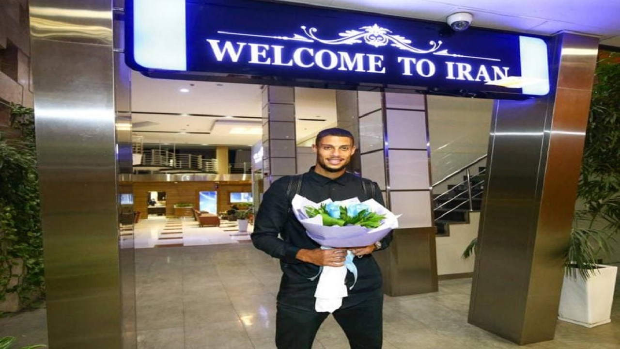 رزومه بازیکن خارجی جدید استقلال
