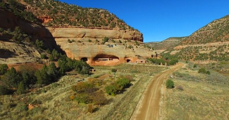 خانه ای در طبیعت