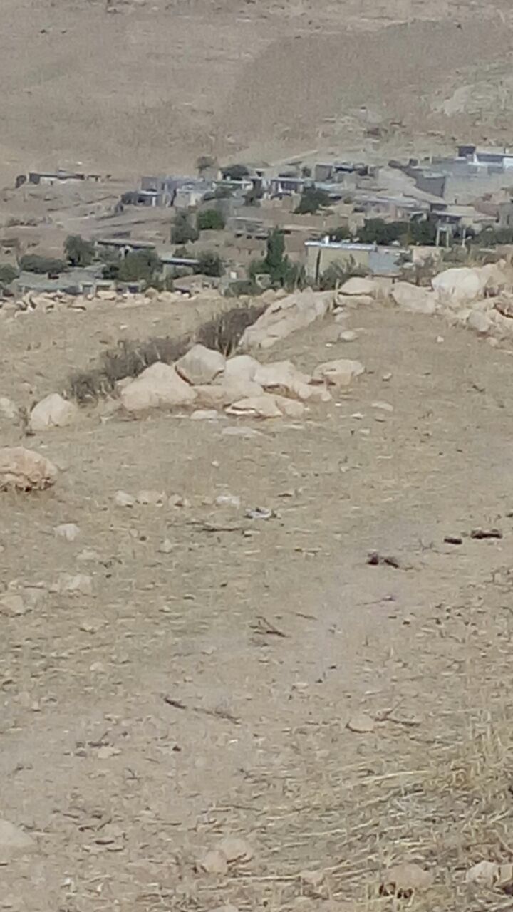 از