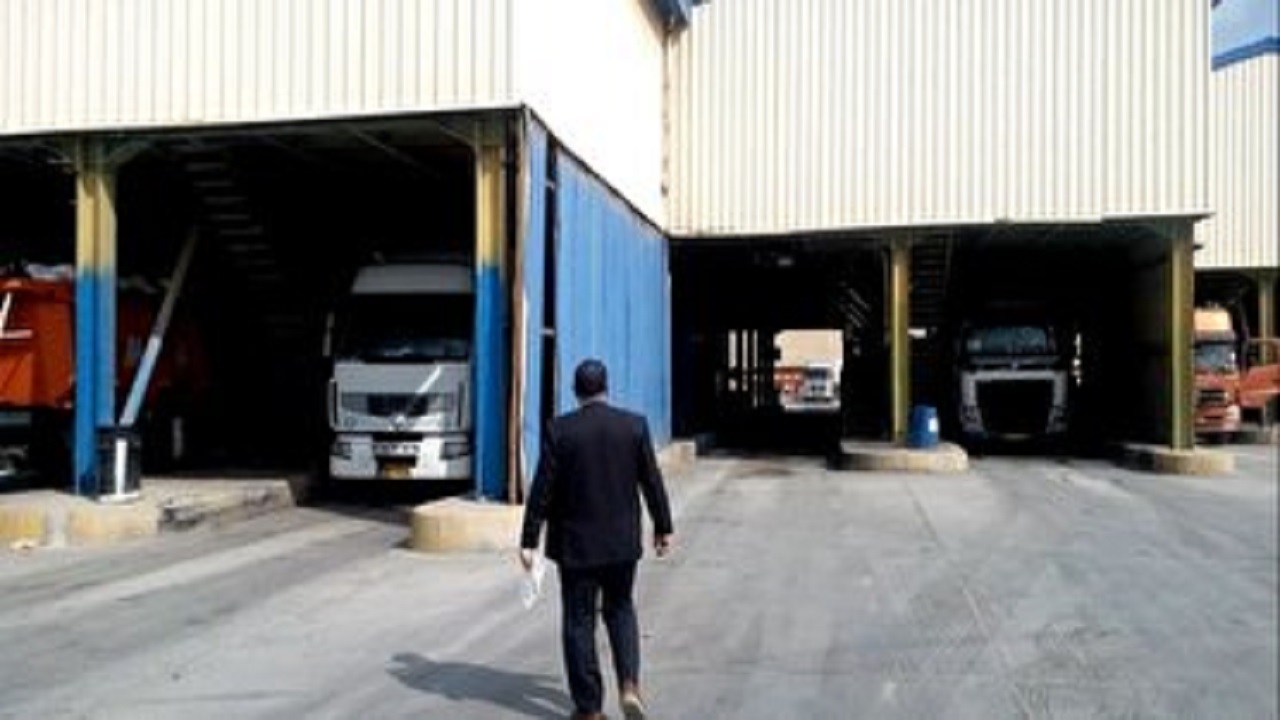 حمل ۴ هزار و ۵۰۰ تن کود اوره از پتروشیمی بجنورد به خراسان جنوبی