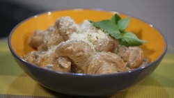 طرز تهیه دلمه کدو حلوایی + فیلم
