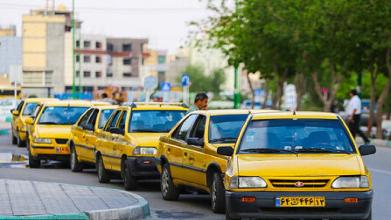 سرویس‌دهی ناوگان تاکسیرانی اصفهان بدون هیچ مشکلی در حال انجام است