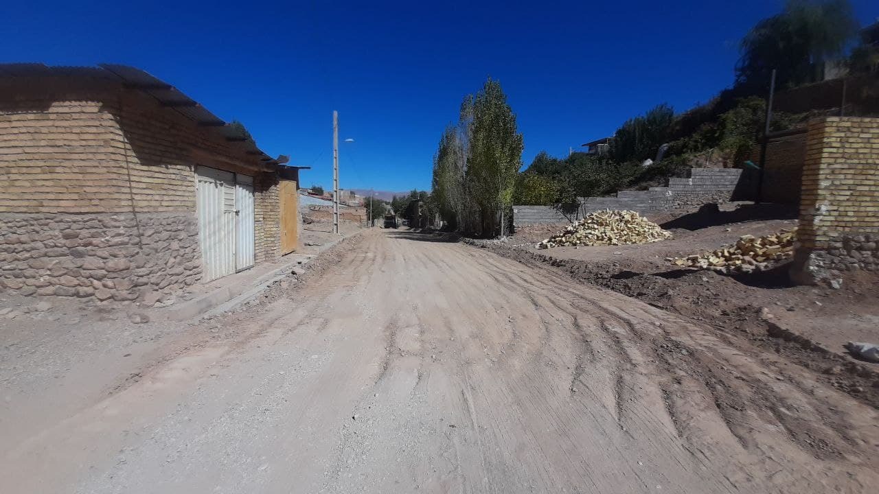 آسفالت مهم ترین خواسته روستایی در قزوین + تصاویر آسفالت مهم ترین خواسته روستایی در قزوین + تصاویر