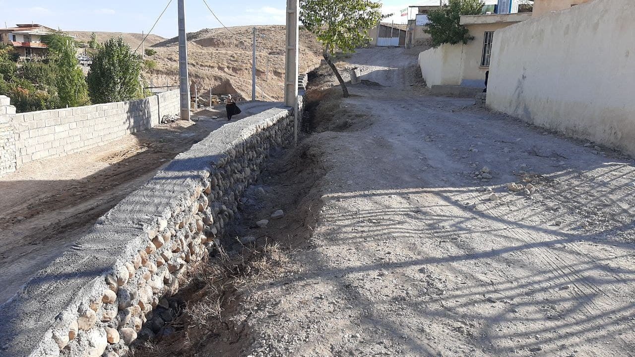 آسفالت مهم ترین خواسته روستایی در قزوین + تصاویر آسفالت مهم ترین خواسته روستایی در قزوین + تصاویر