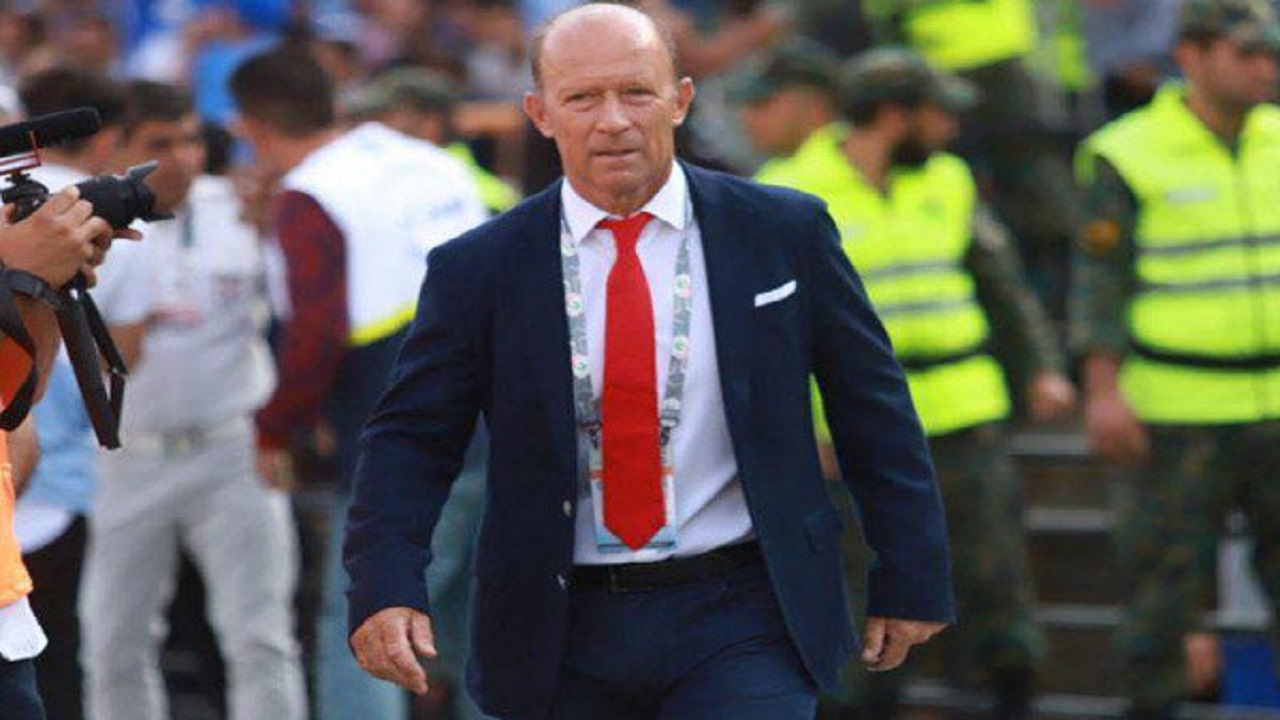 لجبازی سرمربی سابق پرسپولیسی‌ها ادامه دارد