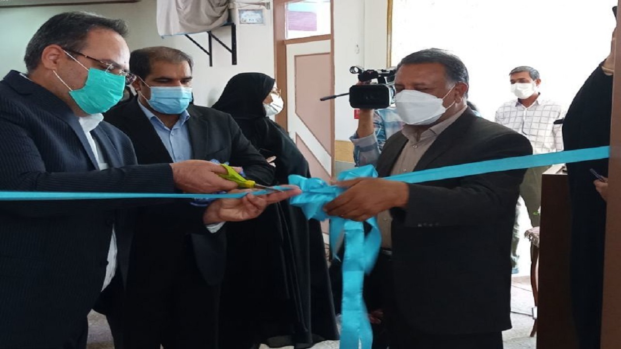 کتابخانه و سالن مطالعه دبیرستان نمونه دولتی دخترانه فرهنگ زاهدان افتتاح شد