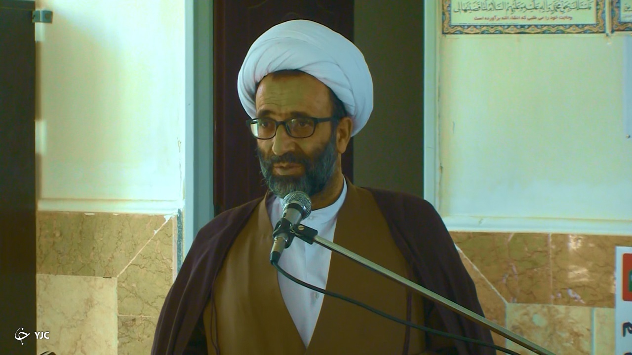 در اختلال بنزین پاسخ محکمی به دشمن خواهیم داد / دولت در انتصابات سریعتر اقدام کند