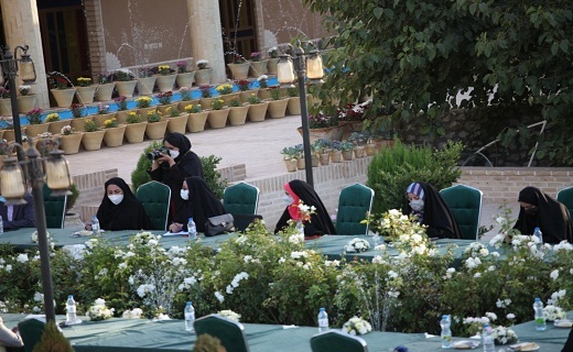 جشنواره انار در تفت + تصویر