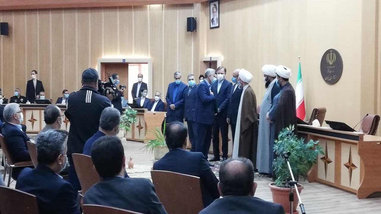 استفاده از رانت در این دولت راهی ندارد