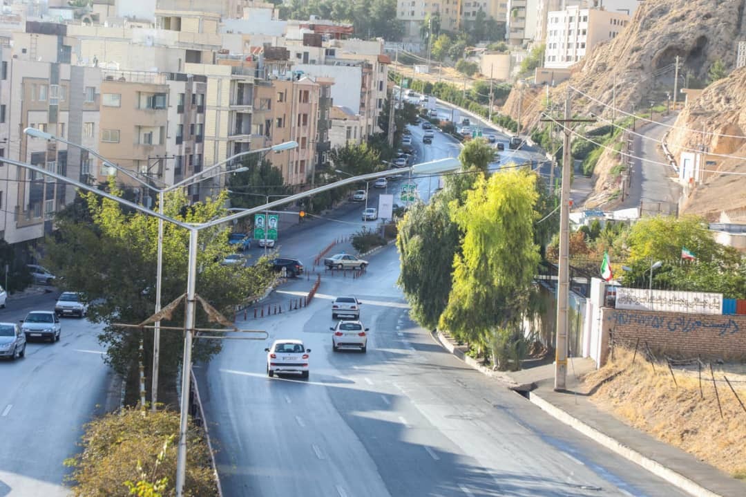 کلنگ عملیات اجرایی پل جمهوری اسلامی به زمین زده شد