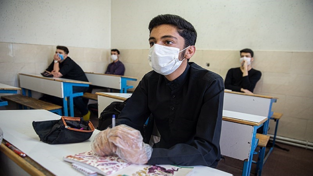 دانش آموزان متوسطه دوم از ۱۵ آبان به مدرسه می روند