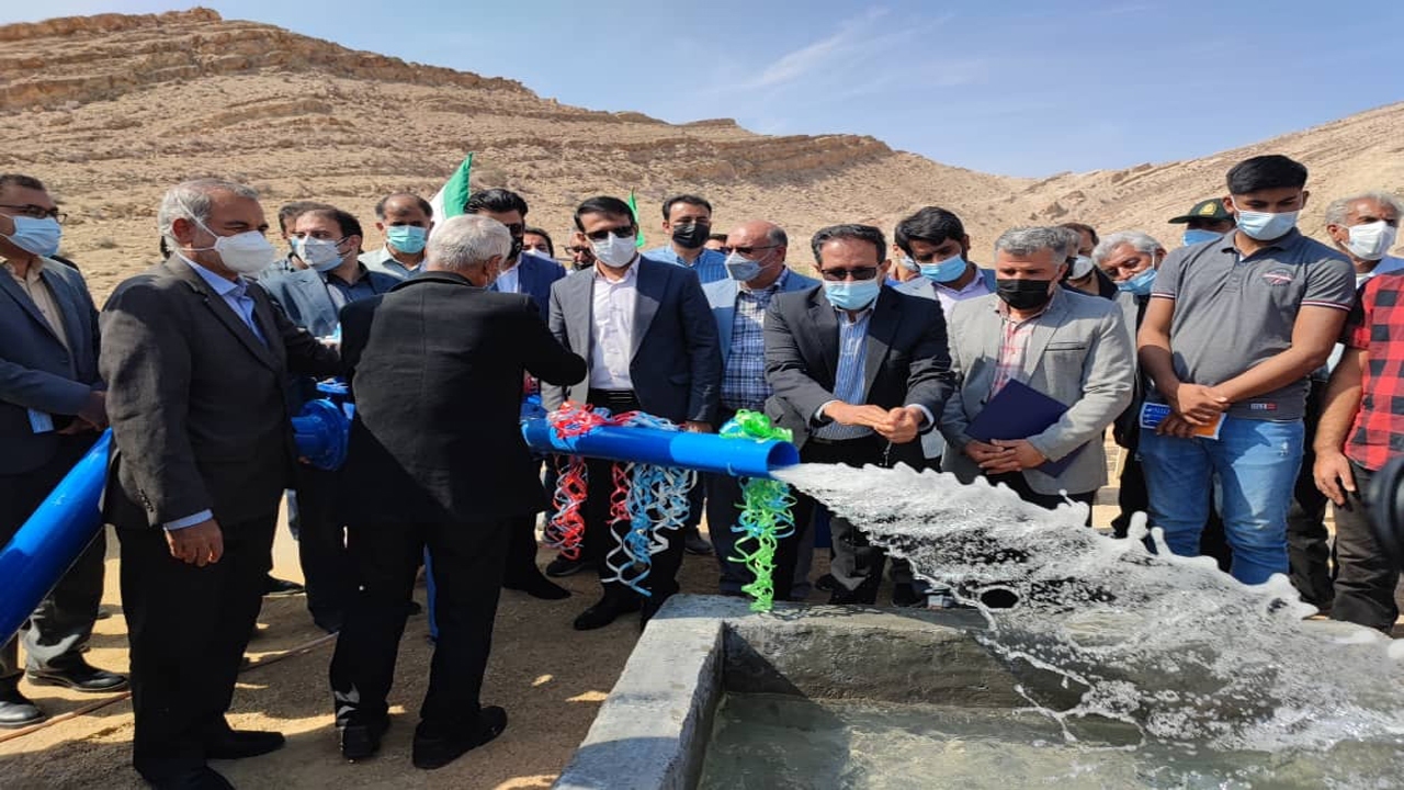 بهره برداری از طرح آبرسانی به روستای چغان در لارستان