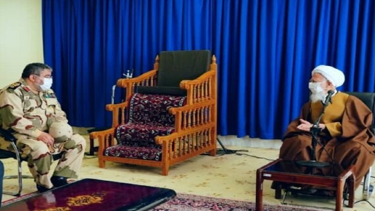 رئیس پدافند غیرعامل کشور با آیت الله جوادی آملی دیدار کرد