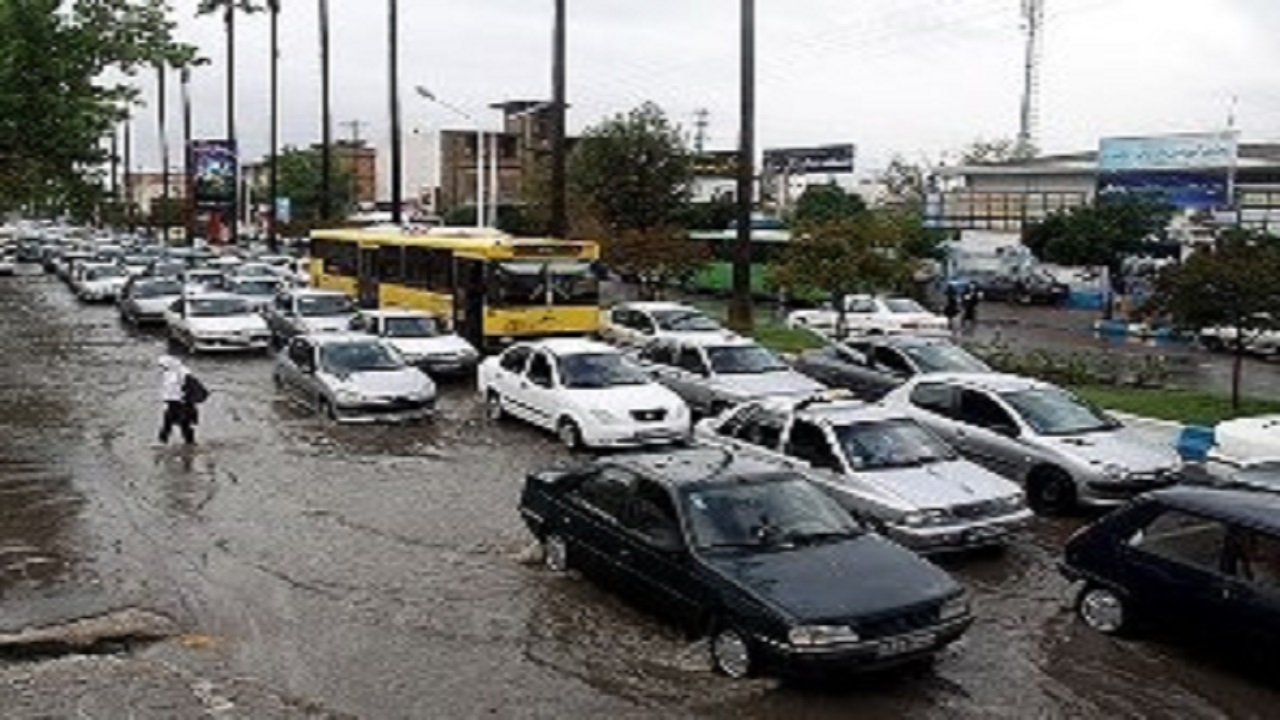 مدیریت بحران البرز نسبت به آبگرفتگی معابر شهری هشدار داد