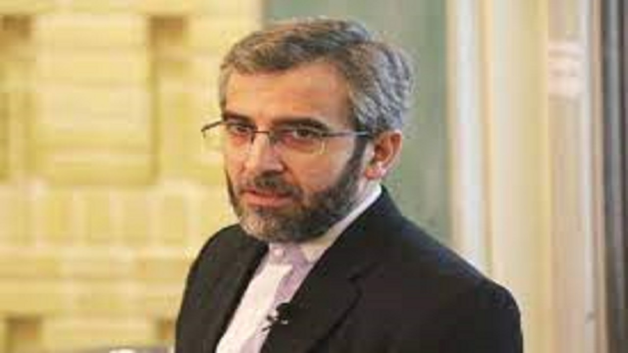 علی باقری برای انجام گفتگو‌های دوجانبه برجامی باهمتای روسی وارد مسکو شد