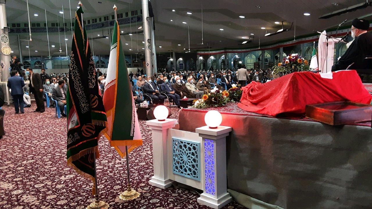 دشمن امید و امنیت ملت ایران را هدف گرفته است