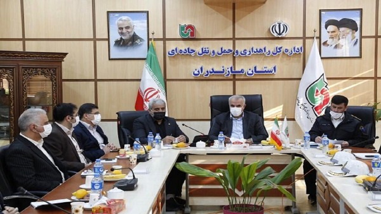 بسیج تمام نیرو‌ها و امکانات برای راهداری زمستانی