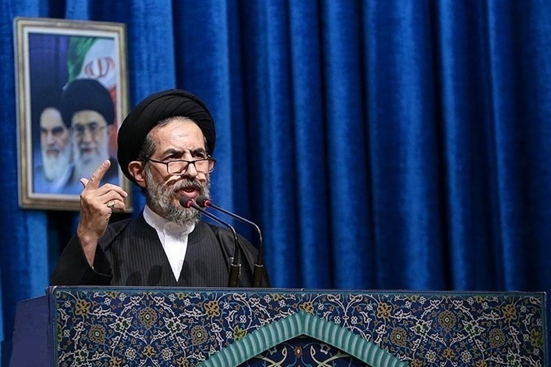 بیکاری در جامعه اسلامی معنا ندارد/ جای وام بدون بهره در بانک‌های کشور خالی است/ کم نیستند مدیرانی که از اسناد بالادستی نظام اطلاع ندارند
