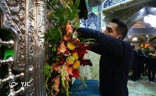 ضریح حرم حضرت معصومه(س)گل آرایی شد +تصاویر