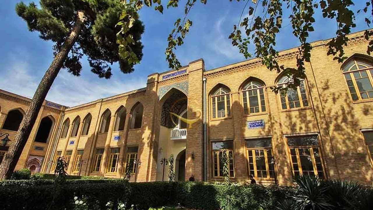 محل تحصیل سلبریتی‌های واقعی ایران در زمان قدیم + فیلم