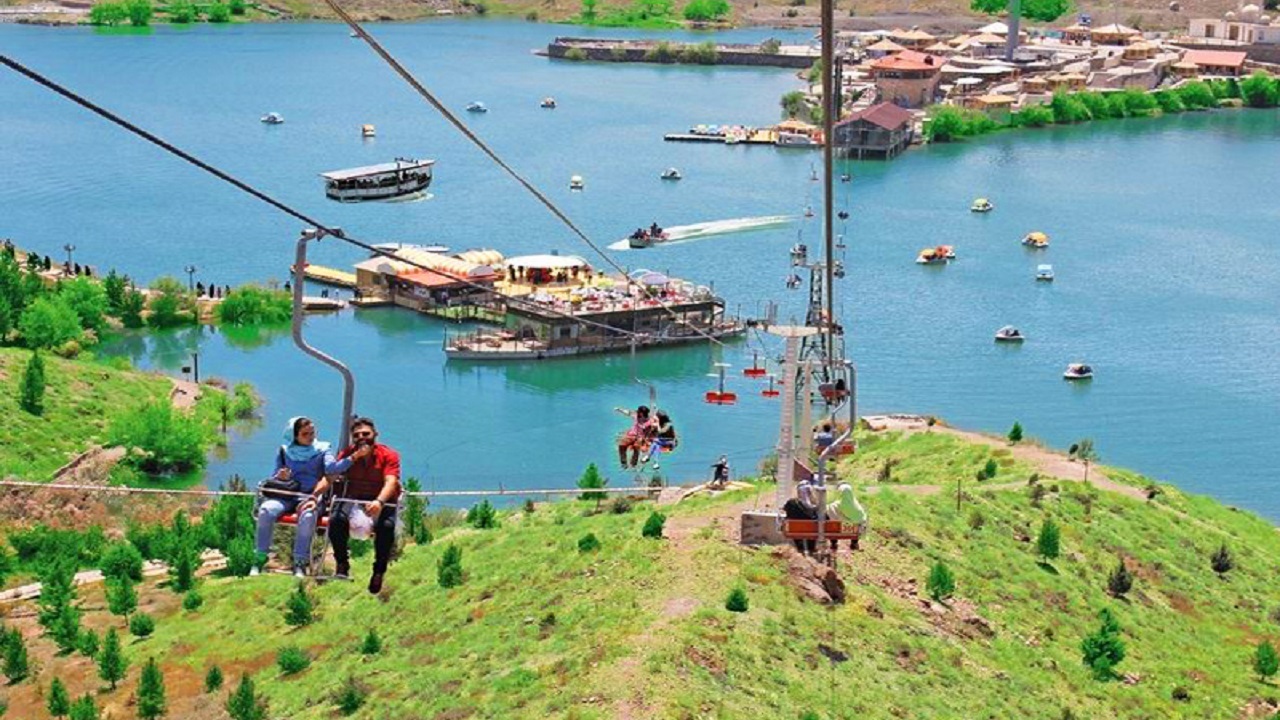 منطقه نمونه گردشگری چالیدره یکی از ظرفیت‌های بزرگ گردشگری شرق کشور است