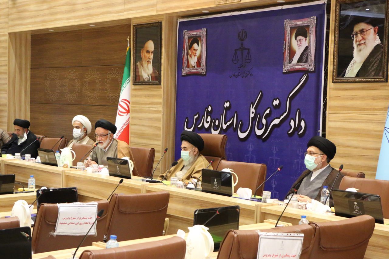 انتقاد از وضعیت حجاب در جامعه تا وضعیت ناگوار مراسم یادبود مرحوم سعدی