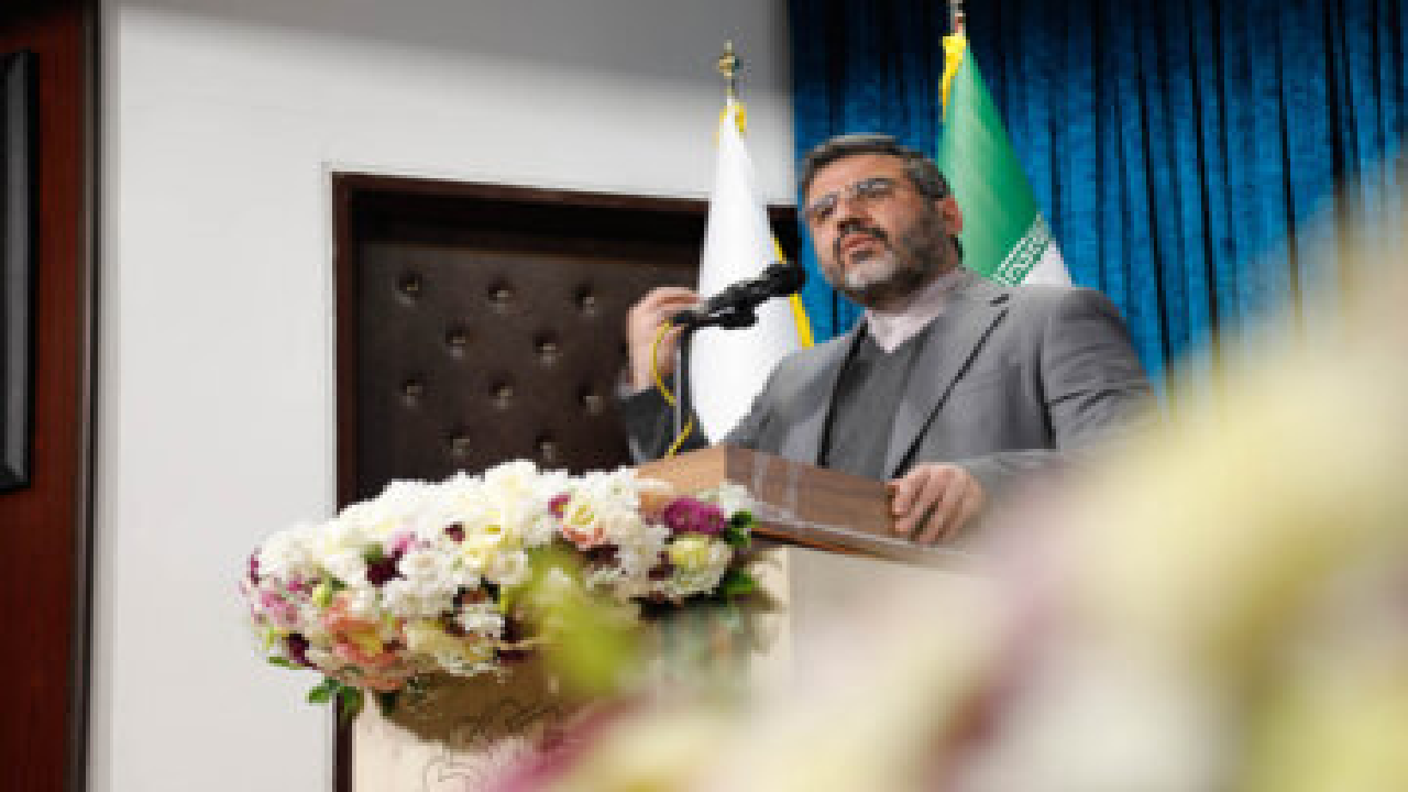 از گسترش روابط تجاری همدان با کردستان عراق حمایت می‌شود