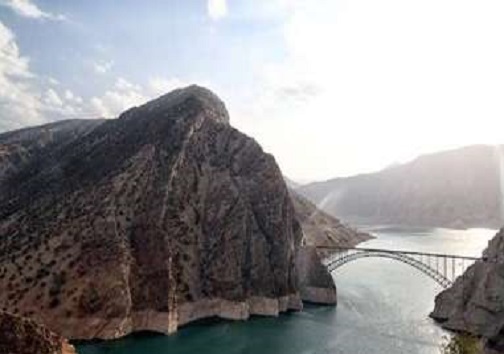 پل کارون ۴ به عنوان نماد صنعت پل سازی ایران