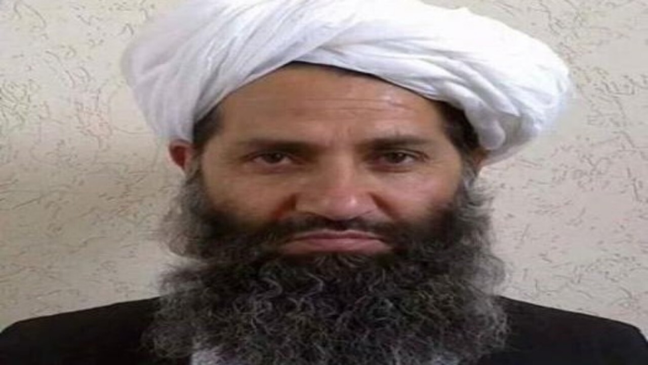 ملا هبت الله برای اولین بار در ملا عام ظاهر شده است