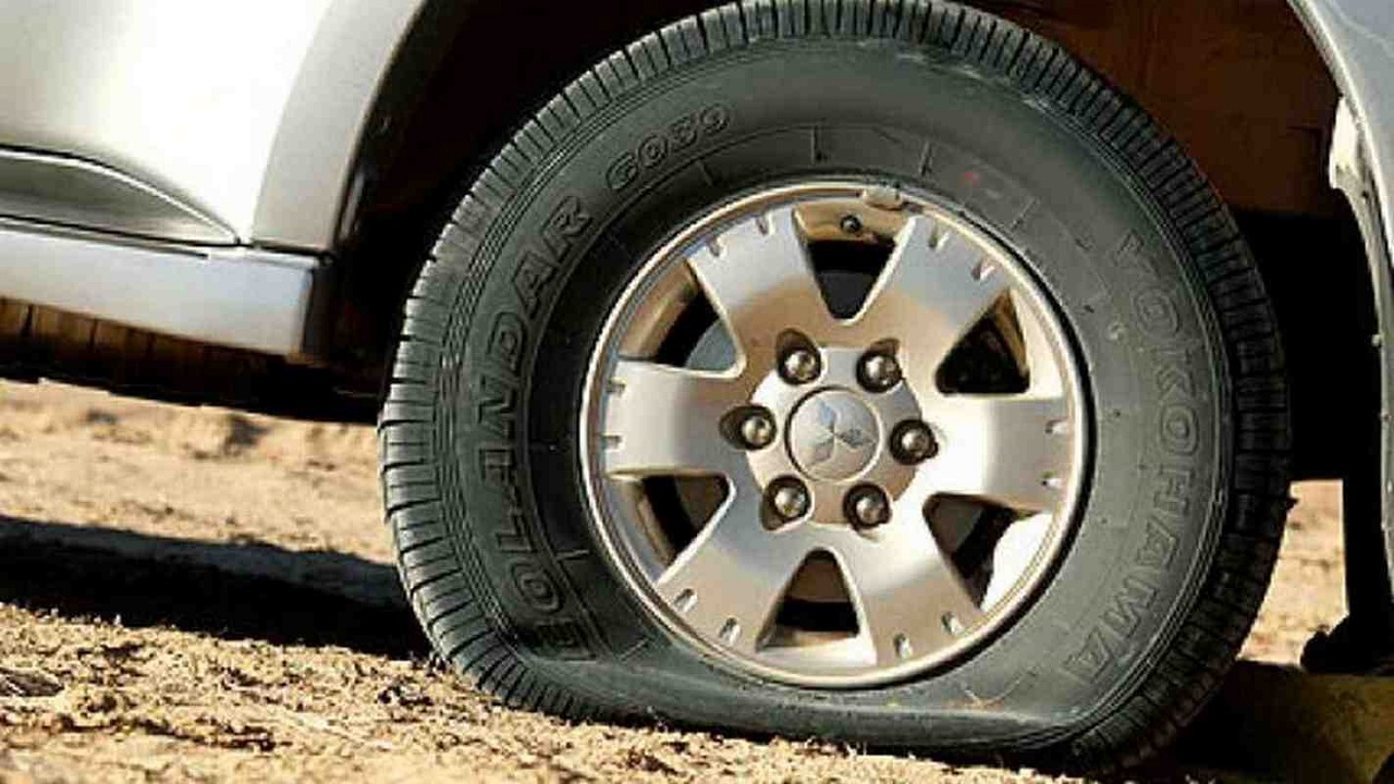 اگر لاستیک خودرو دچار آسیب شد، چه باید کرد؟