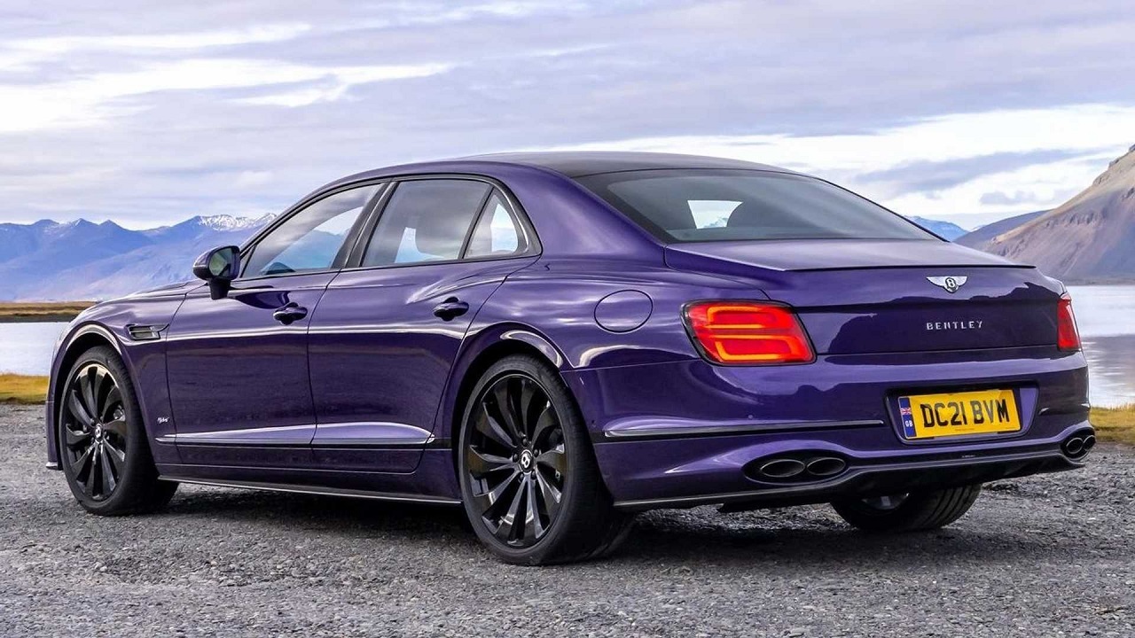 رونمایی همزمان از کوپه جدید GT و SL