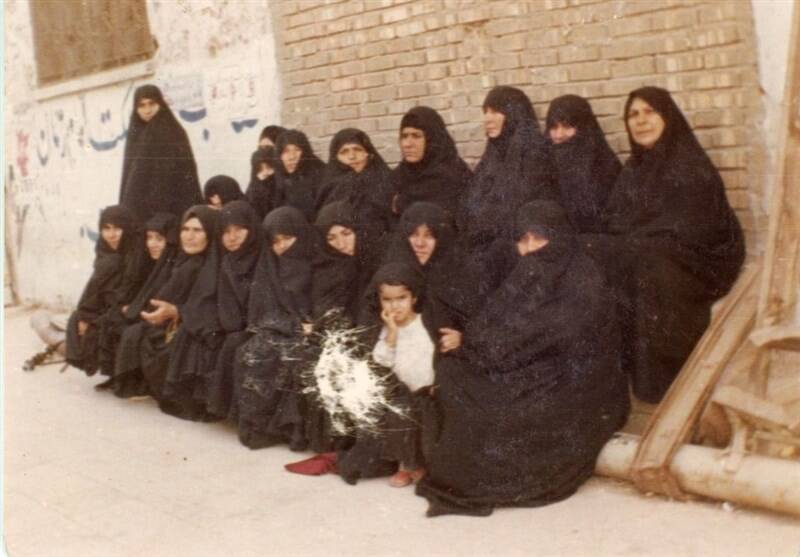 ماجرای ۶۴ زن که صدام را عاصی کردند! + تصاویر ماجرای ۶۴ زن که صدام را عاصی کردند! + تصاویر